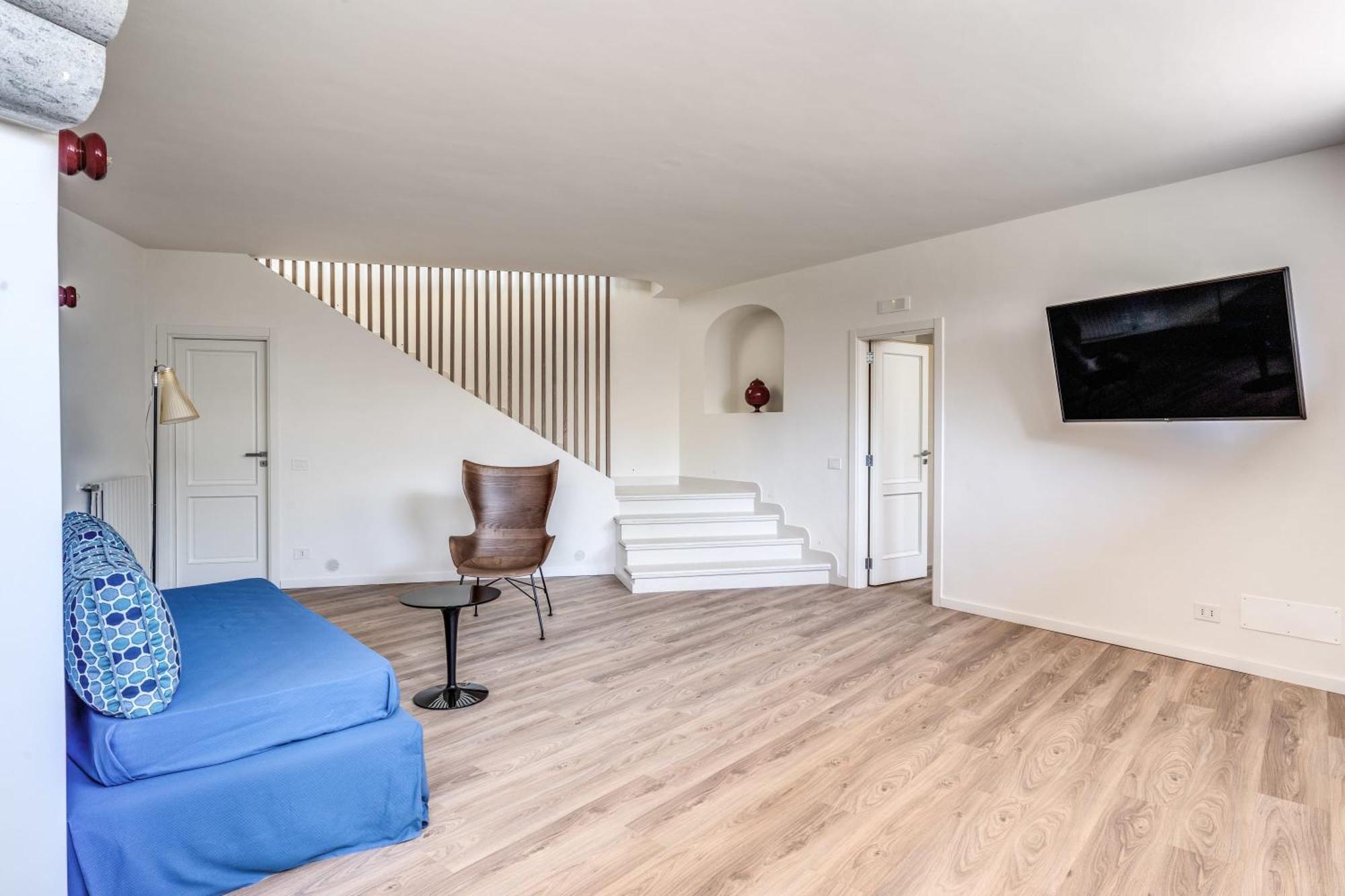 Villa Milena Modern Elegance Views And Guest Services 索伦托 外观 照片